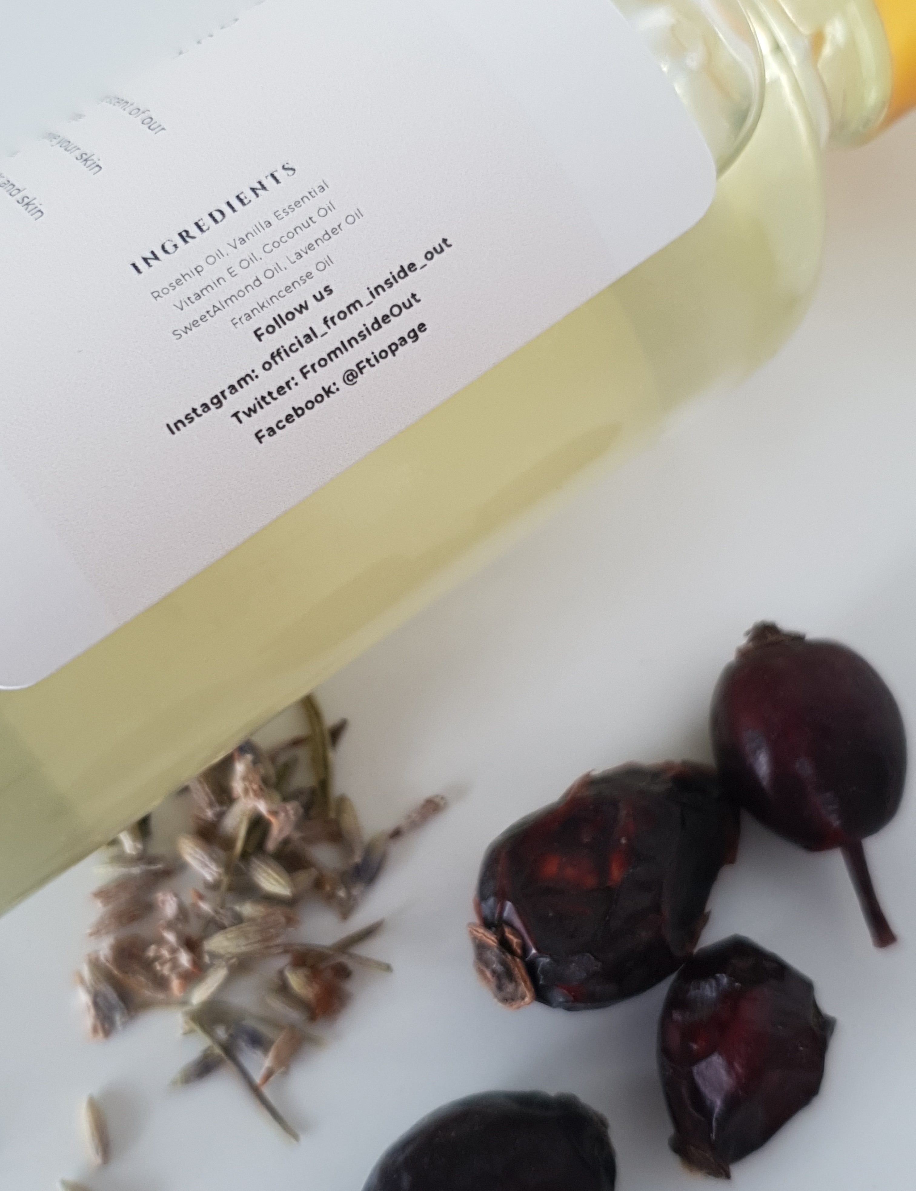 Glowing Face Serum image 1